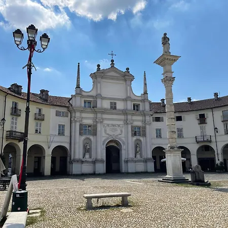 Casa Tina - Centro Storico & Allianz Stadium Lägenhet