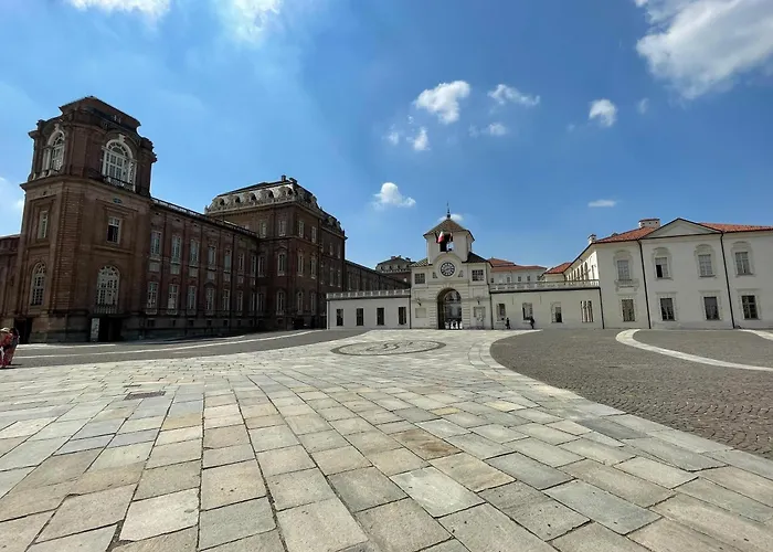 Casa Tina - Centro Storico & Allianz Stadium Apartment Venaria Reale