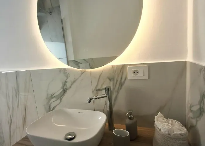 Casa Tina - Centro Storico & Allianz Stadium Apartment *